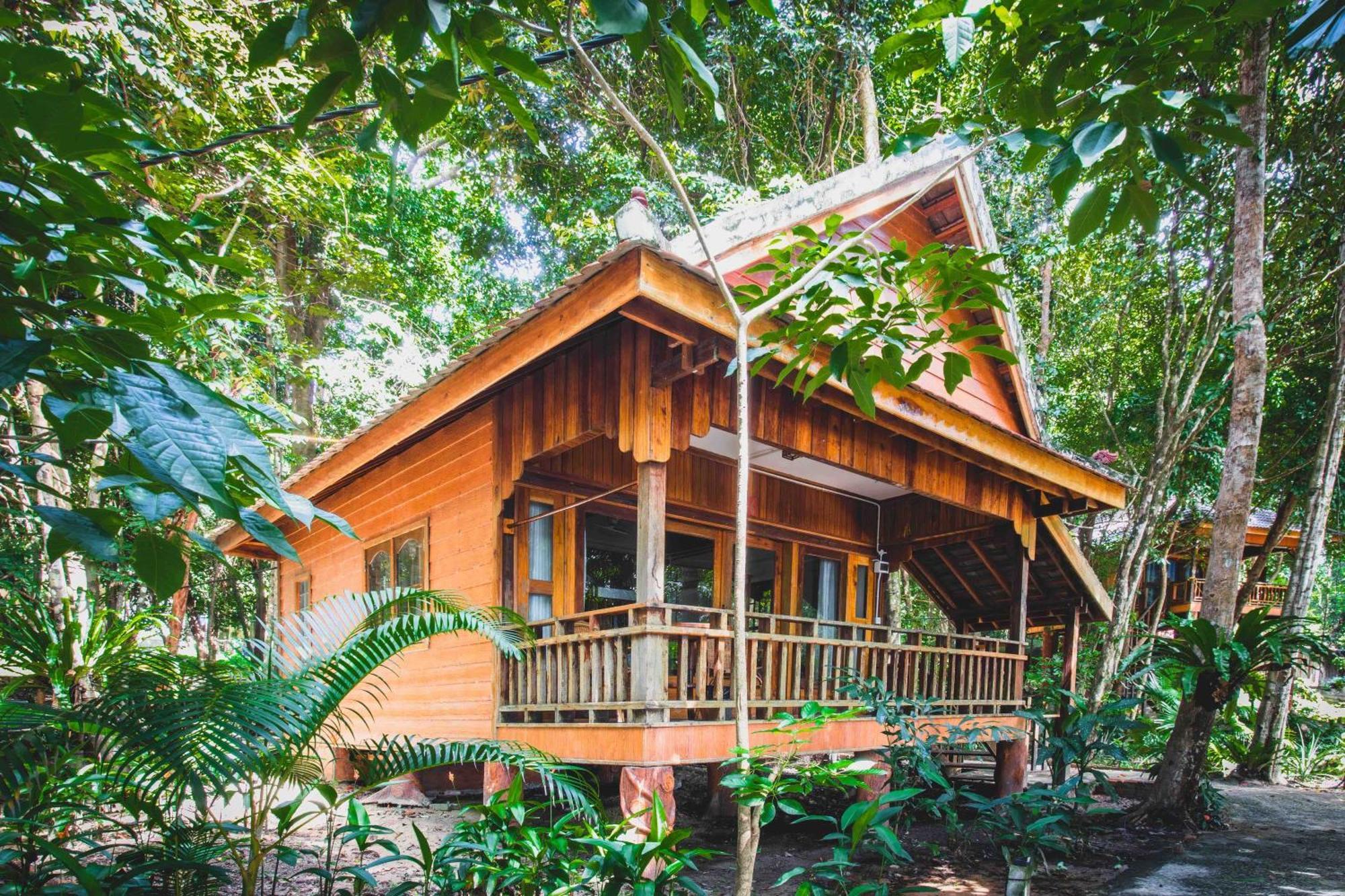 Tree House Bungalows Kaoh Touch Екстериор снимка